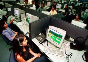 initial salary of women in it sector higher than men report