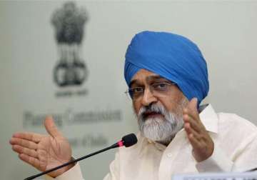 indian economy has potential to grow at 8 per cent montek singh ahluwalia