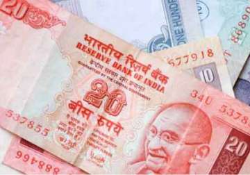 rupee gains 26 paise against dollar in early trade