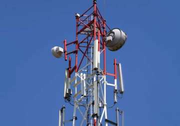 cabinet approves rs.3 705 crore per mhz reserve price for 3g