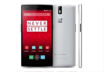 oneplus ships 500 000 phones targets 1 million by end of year