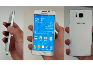 samsung launches alpha with 4g fingerprint scanner for rs 39 990