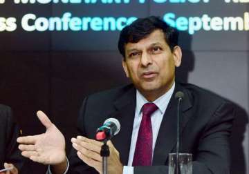 banks will have to follow new base rate calculation raghuram rajan