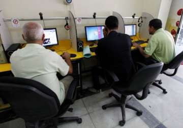 number of cyber crimes in india may touch 300 000 in 2015