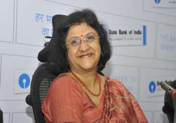 sbi cuts lending rate by 15 bps