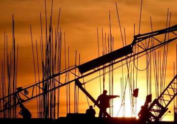 economic survey highlights indian economy to grow by 7 7.75 in 2016 17