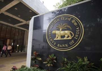 rbi sponsored survey expects economy to grow by 7.8 in fy16
