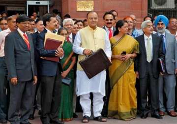 budget 2016 for every re in govt kitty 21 paise to come from borrowing