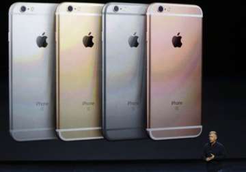 iphone 6s iphone 6s plus up for pre orders in grey markets for rs 1 lakh