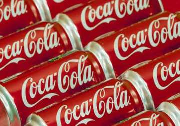 coca cola to cut 1 800 jobs globally