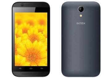 intex aqua 5x with android 4.4.2 kitkat launched at rs 3 990