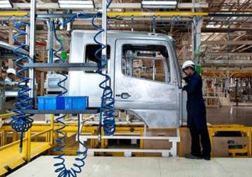 india s industrial output grows at 0.1 in july