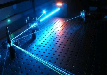 indian origin scientist makes breakthrough in laser technology