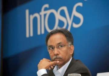infosys net profit rises 21.4 to rs 2 875 cr revenue growth forecast raised