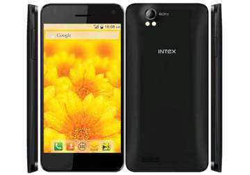 intex aqua style pro with android 4.4.2 kitkat launched at rs 6 990