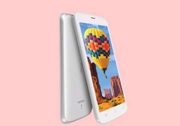 intex launches aqua i14 and aqua n15 with android 4.4 kitkat