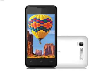 intex s most affordable 3g smartphone dual sim aqua 3g launched for rs 3555