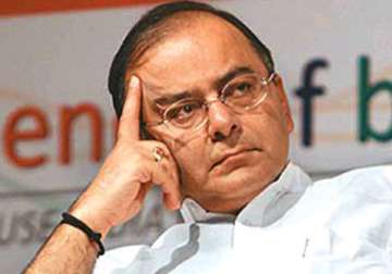 jaitley nudges rbi to cut rate to boost growth