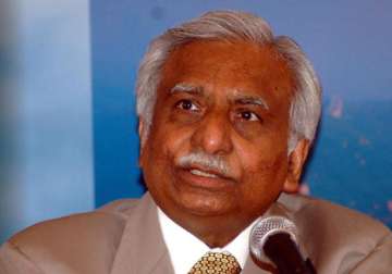 jet chairman naresh goyal gets i t notices