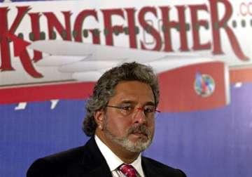 kingfisher airlines q3 net loss widens to rs 444 cr