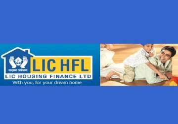 lic hfl q1 net up 4 pc at rs 322.13 cr