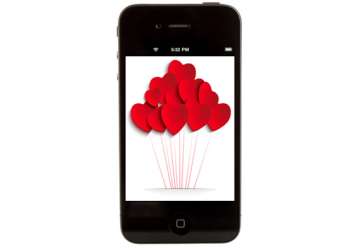 lovestruck now app can send kisses bouquets for you on valentines day