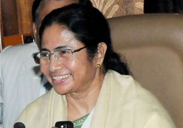 mamata woos india inc says bengal better for investment now