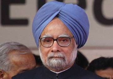 manmohan singh for new thinking on rbi s monetary policy