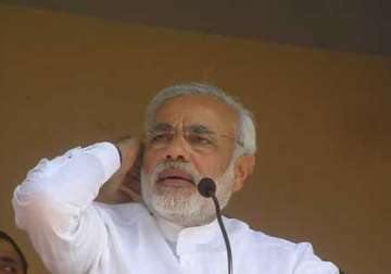 modi says upa pushing india to the brink