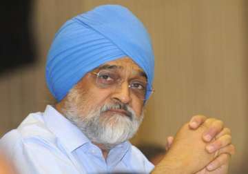 montek singh ahluwalia pitches for more free trade agreements