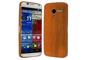 motorola moto x with wood backs all set to arrive in india soon