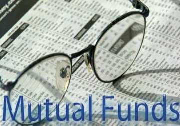 mutual fund aums regain rs 10 trillion mark in july crisil