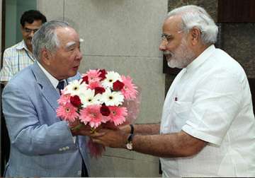 narendra modi going to japan to meet suzuki