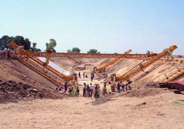 narmada to saurashtra branch canal work to be over by 2016