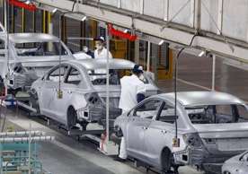 new investments in india s manufacturing sector virtually on hold survey