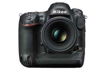 nikon d3300 and d4s dslr cameras makes india debut