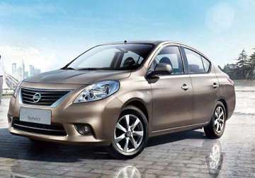 nissan launches mid size sedan sunny at rs 5.78 lakh