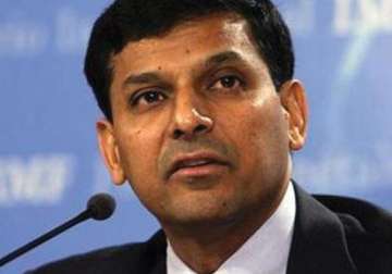 no country s forex reserves large enough to ward off external shocks rajan