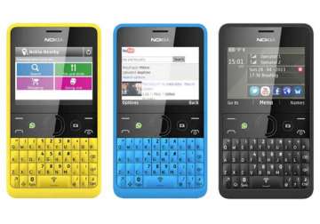 nokia asha 210 with facebook button up for pre order at rs 4 499