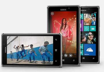 nokia launches metal body lumia 925 at 610