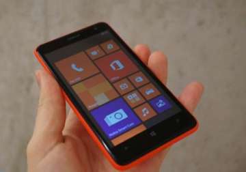nokia launches the lumia 625 a 4g windows phone at rs 17 300