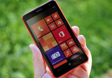 nokia officially launches lumia 625 925 smartphones in india