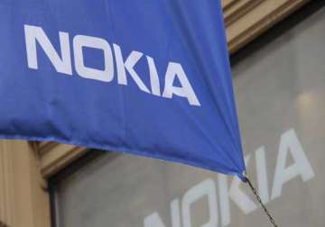 nokia to reduce debt by 2.8 billion by mid 2016