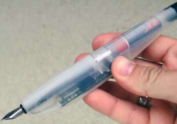 now smart pen that vibrates when you make spelling error