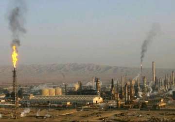 oil price near 9 month high as iraq battles for refinery