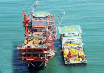 parl panel calls for review of all contracts of ril kg d6 block