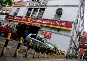 punjab national bank q1 net profit rises 10 to rs 1 405 crore