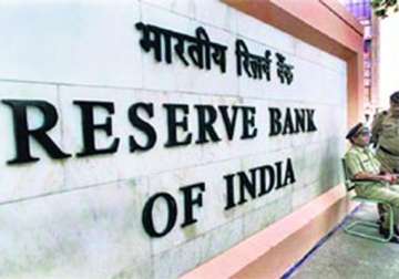 rbi imposes restrictions on forex dealers