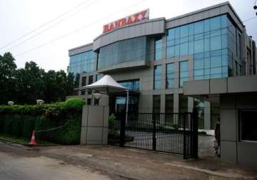 ranbaxy shares tank 35 on usfda import alert buzz