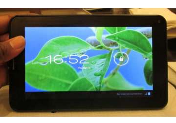 ready to supply aakash 3 tablet at rs 2500 apiece datawind